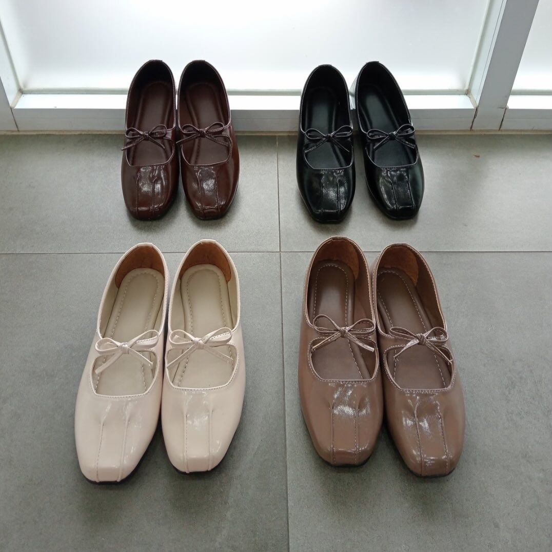 Sepatu 1